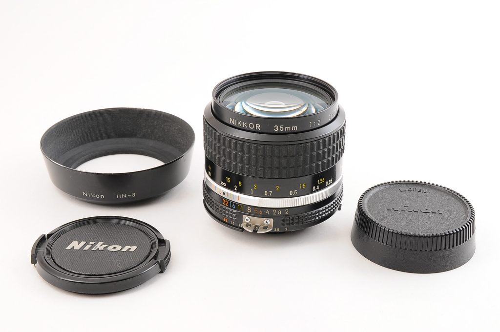 【TOP MINT】NIKON AIS NIKKOR 35mm F/2 12 AIS MF Lens + HN3 HOOD Caps