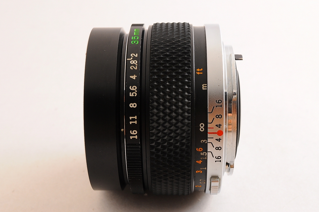 【美品】オリンパス ZUIKO MC AUTO-W f=35mm 1:2 Olympus OM-System Zuiko MC Auto W 35mm f/2 Wide Angle MF