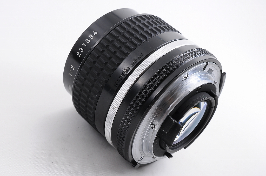NEAR MINT+】NIKON AIS NIKKOR 24mm F/2 MF Wide Angle Lens NEAR MINT+】NIKON AIS NIKKOR 24mm F/2 MF Wide Angle Lens