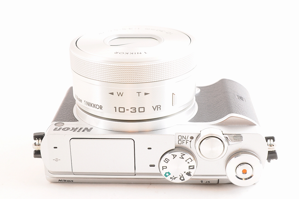 【美品】ニコン Nikon 1 J5 ブラック 10-30mmレンズキット Zシリーズ（Nikon） ニコン Nikon Z7 Z 24-70mm レンズキット