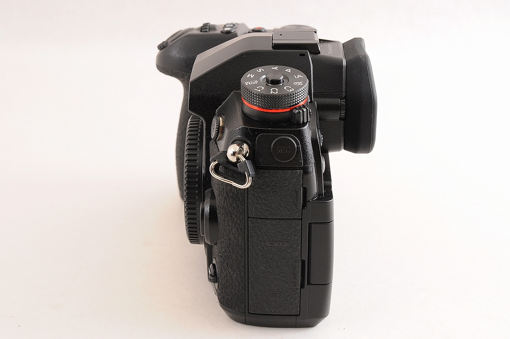 Panasonic Lumix DC-G9 Pro w/ 12-60mm F2.8-4 Lens Kit In Box Top