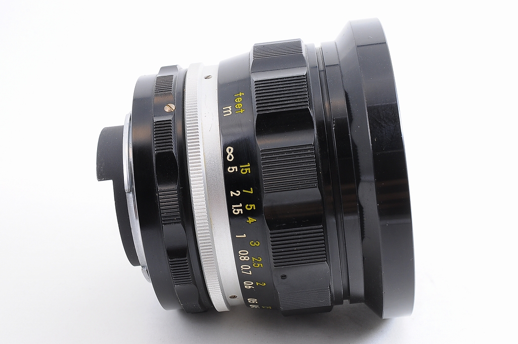 ニコン NIKKOR 20mm f/3.5 美品 NEAR MINT+】NIKON Non AI NIKKOR UD 20mm F/3.5 MF Wide Angle