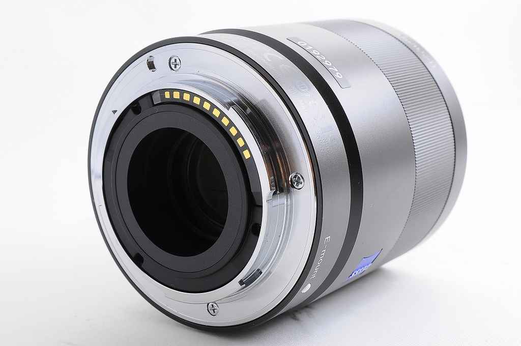 【美品】Sonnar T＊ E 24mm F1.8 ZA｜SEL24F18Z SEL24F18Z | α Lenses | Sony United Arab Emirates
