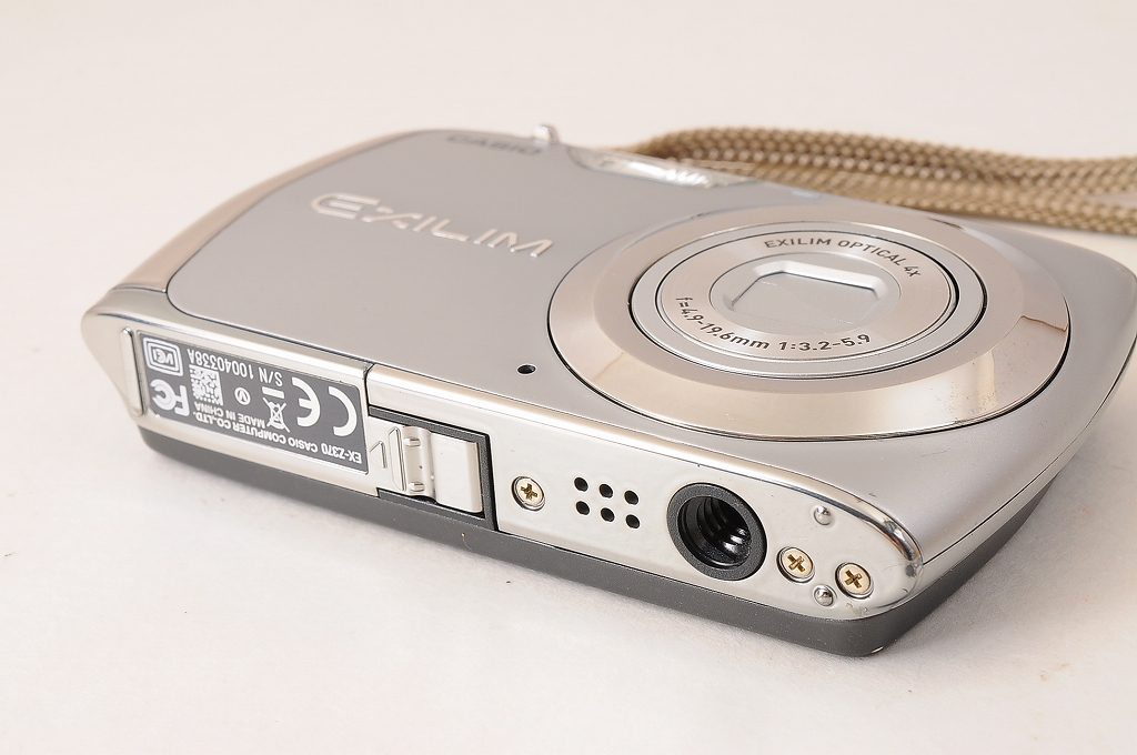 Casio EX-Z370 EXILIM 14.1MP Compact Digital Camera [NEAR MINT+ in