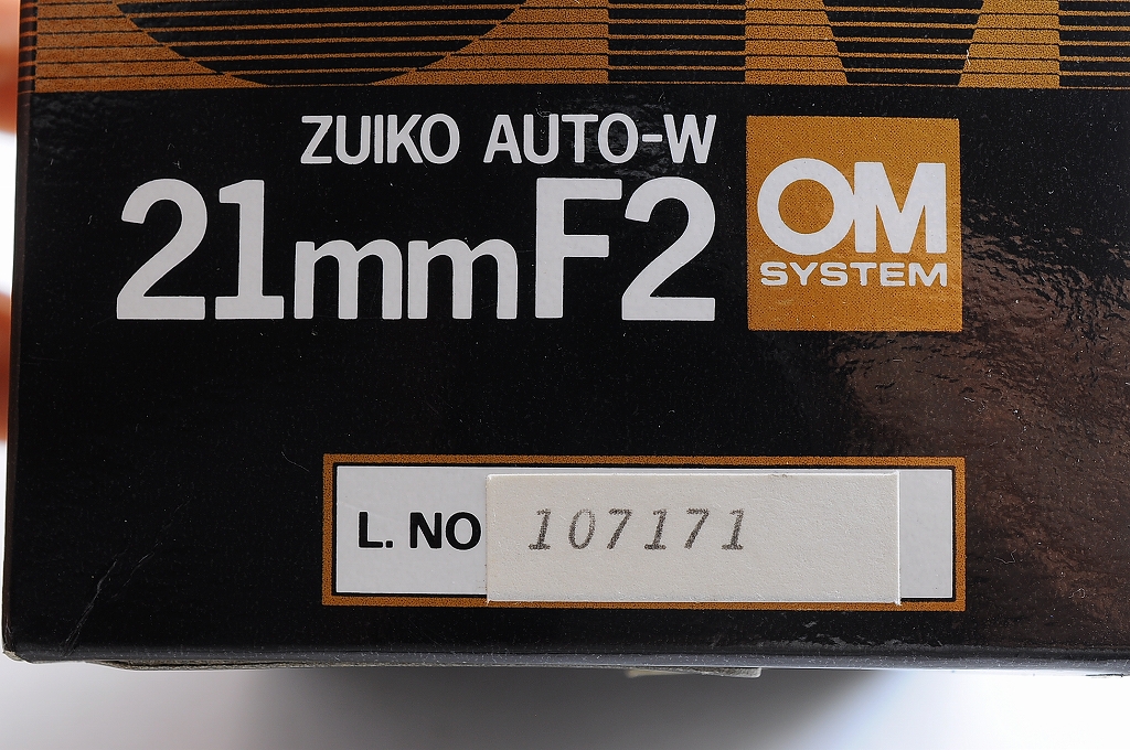 MINT IN BOX】OLYMPUS OM-SYSTEM ZUIKO AUTO-W 21mm F/2 MF Lens JAPAN