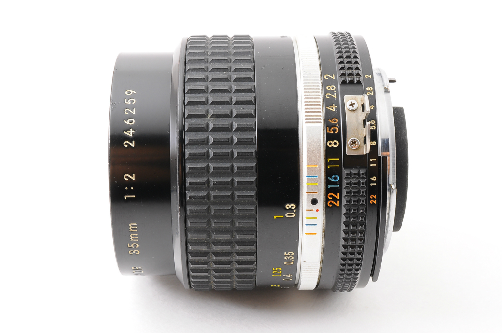【Near Mint】NIKON NIKKOR AIS 35mm F/2 1:2 Wide MF Prime Lens From JAPAN